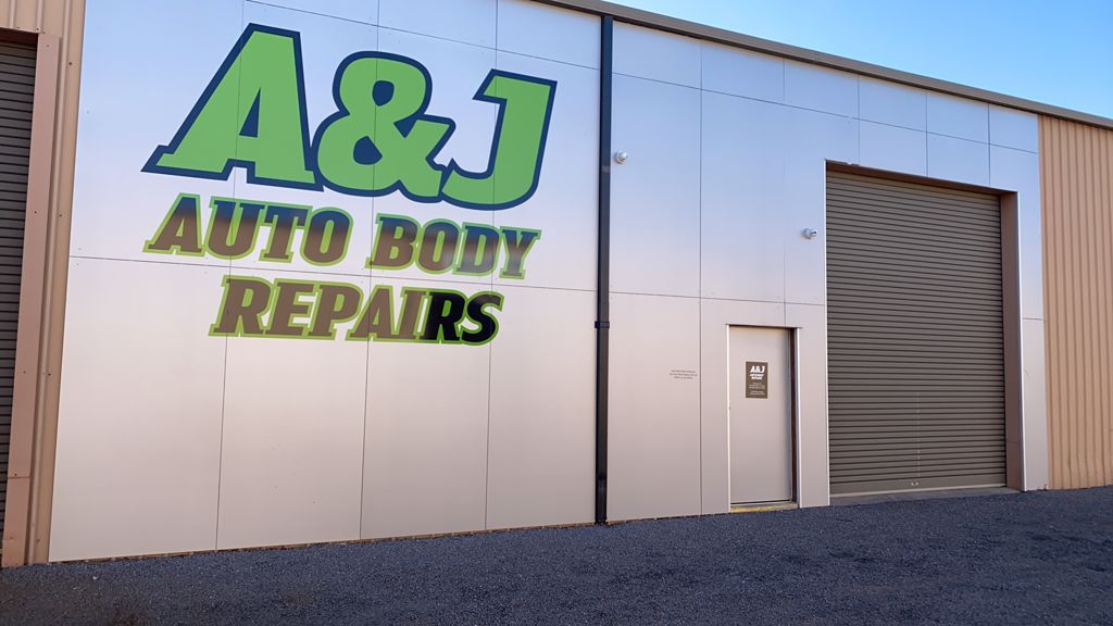 Shop Front — Auto Body Repairs in Port Stephens, NSW